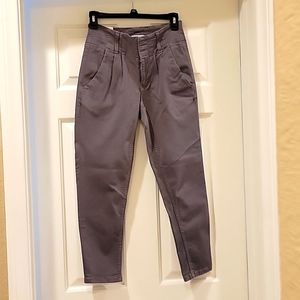 Alice & Olivia Anders Jean in army green